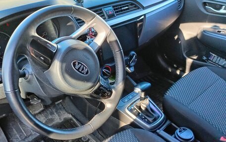 KIA Rio IV, 2020 год, 1 300 000 рублей, 5 фотография