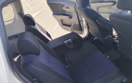 Toyota Wish II, 2012 год, 1 200 000 рублей, 20 фотография