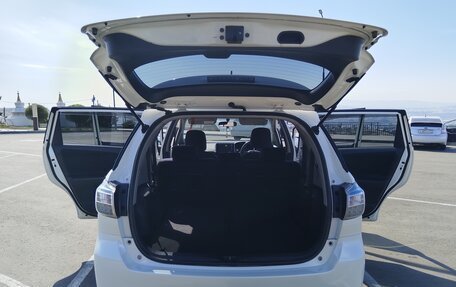 Toyota Wish II, 2012 год, 1 200 000 рублей, 31 фотография