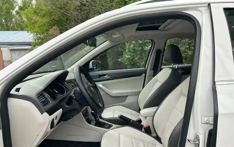 Volkswagen Lavida, 2015 год, 1 085 035 рублей, 5 фотография