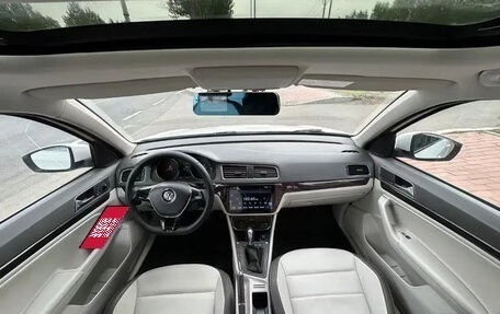 Volkswagen Lavida, 2015 год, 1 085 035 рублей, 7 фотография