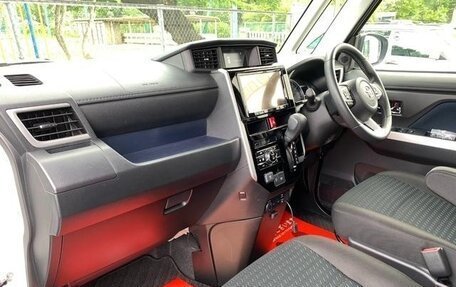 Toyota Roomy I, 2022 год, 703 027 рублей, 13 фотография