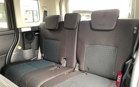 Toyota Roomy I, 2022 год, 703 027 рублей, 17 фотография
