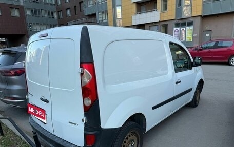 Renault Kangoo II рестайлинг, 2012 год, 600 000 рублей, 11 фотография