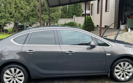 Opel Astra J, 2013 год, 790 000 рублей, 4 фотография