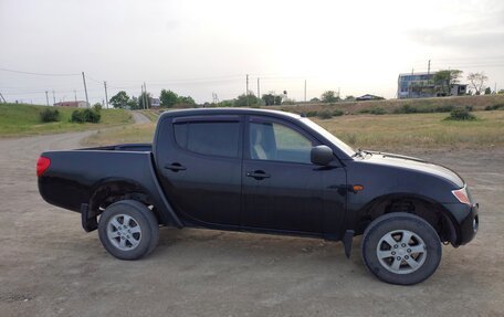 Mitsubishi L200 IV рестайлинг, 2008 год, 1 200 000 рублей, 5 фотография