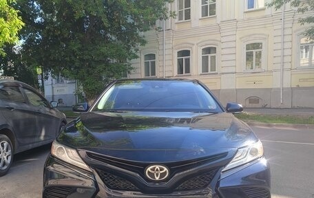 Toyota Camry, 2019 год, 2 600 000 рублей, 17 фотография