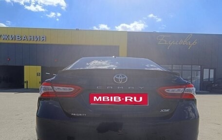 Toyota Camry, 2019 год, 2 600 000 рублей, 18 фотография