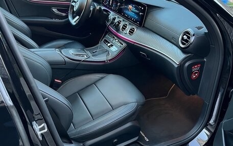 Mercedes-Benz E-Класс, 2020 год, 5 200 000 рублей, 6 фотография