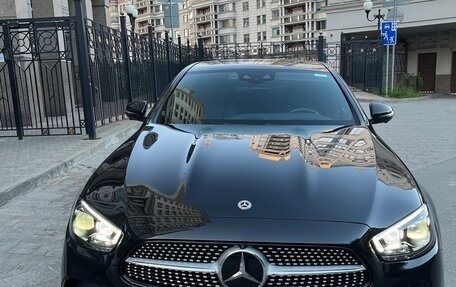 Mercedes-Benz E-Класс, 2020 год, 5 200 000 рублей, 2 фотография