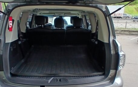 Nissan Patrol, 2012 год, 2 690 000 рублей, 34 фотография