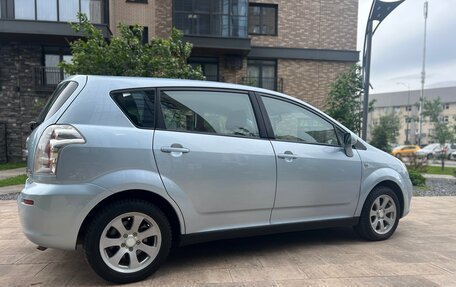 Toyota Corolla Verso I, 2005 год, 970 000 рублей, 12 фотография