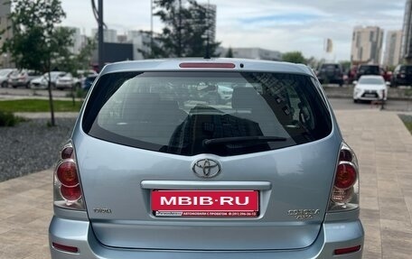 Toyota Corolla Verso I, 2005 год, 970 000 рублей, 9 фотография