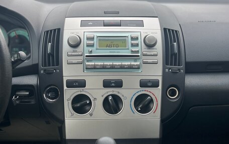Toyota Corolla Verso I, 2005 год, 970 000 рублей, 20 фотография