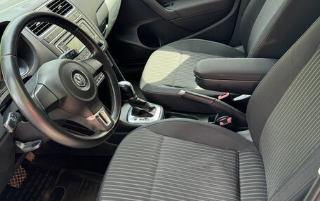Volkswagen Polo VI (EU Market), 2015 год, 950 000 рублей, 9 фотография