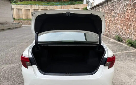 Toyota Mark X II, 2013 год, 1 900 055 рублей, 17 фотография