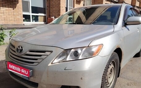 Toyota Camry, 2006 год, 600 000 рублей, 3 фотография