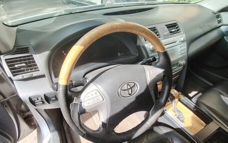 Toyota Camry, 2006 год, 600 000 рублей, 18 фотография