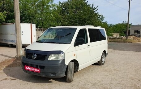Volkswagen Transporter T5 рестайлинг, 2005 год, 1 115 000 рублей, 5 фотография