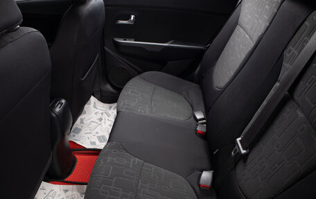 KIA Rio III рестайлинг, 2015 год, 829 000 рублей, 19 фотография