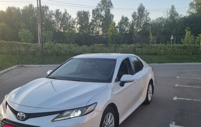 Toyota Camry, 2021 год, 2 630 000 рублей, 1 фотография