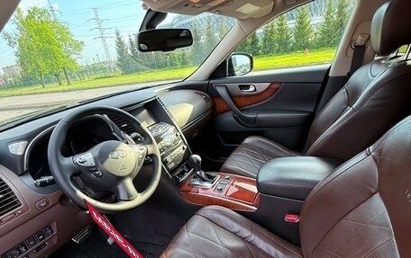 Infiniti QX70, 2014 год, 2 450 000 рублей, 8 фотография