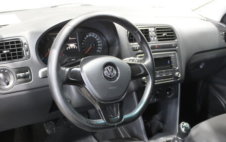 Volkswagen Polo VI (EU Market), 2016 год, 841 000 рублей, 10 фотография