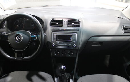 Volkswagen Polo VI (EU Market), 2016 год, 841 000 рублей, 9 фотография