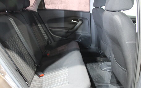 Volkswagen Polo VI (EU Market), 2016 год, 841 000 рублей, 11 фотография