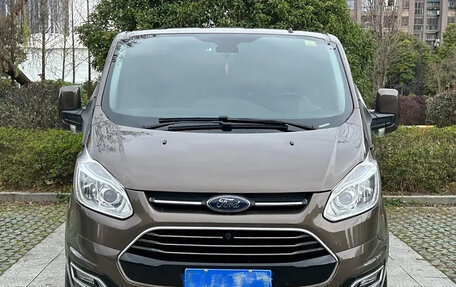 Ford Tourneo Custom I рестайлинг, 2020 год, 2 200 035 рублей, 2 фотография