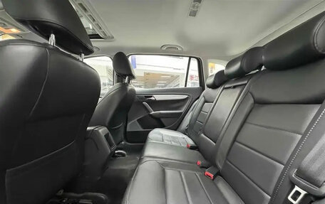 Volkswagen Lavida, 2015 год, 990 035 рублей, 15 фотография