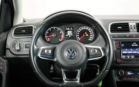 Volkswagen Polo VI (EU Market), 2019 год, 1 250 000 рублей, 8 фотография