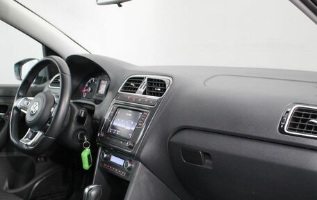 Volkswagen Polo VI (EU Market), 2019 год, 1 250 000 рублей, 13 фотография