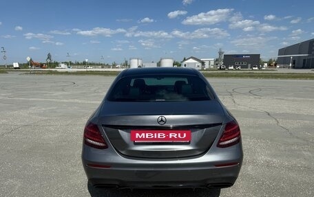 Mercedes-Benz E-Класс, 2020 год, 5 200 000 рублей, 13 фотография