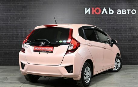 Honda Fit III, 2017 год, 1 350 000 рублей, 7 фотография
