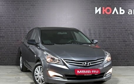 Hyundai Solaris II рестайлинг, 2015 год, 1 350 000 рублей, 3 фотография