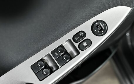 Hyundai Solaris II рестайлинг, 2015 год, 1 350 000 рублей, 13 фотография