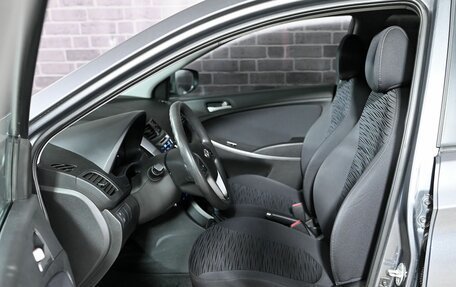 Hyundai Solaris II рестайлинг, 2015 год, 1 350 000 рублей, 10 фотография
