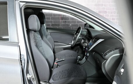 Hyundai Solaris II рестайлинг, 2015 год, 1 350 000 рублей, 11 фотография