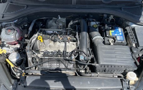 Volkswagen Jetta VII, 2019 год, 1 900 100 рублей, 28 фотография