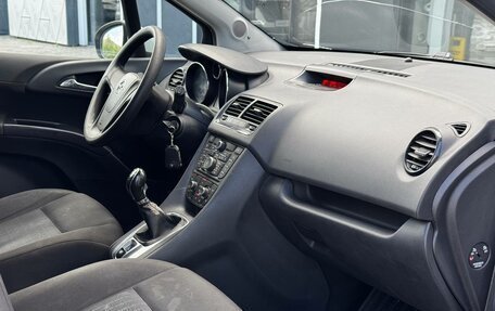 Opel Meriva, 2011 год, 686 000 рублей, 13 фотография
