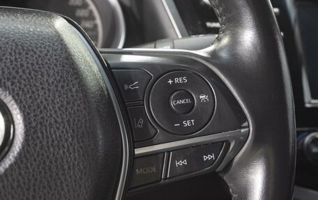 Toyota Camry, 2018 год, 2 590 000 рублей, 17 фотография