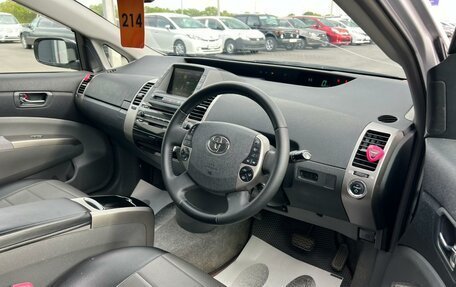 Toyota Prius, 2008 год, 859 000 рублей, 10 фотография