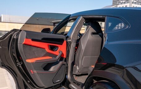 Lamborghini Urus I, 2021 год, 22 990 000 рублей, 6 фотография