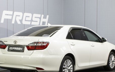 Toyota Camry, 2017 год, 1 990 000 рублей, 2 фотография