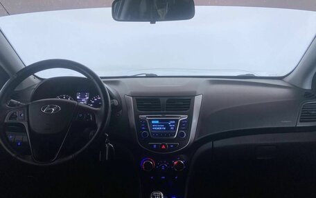 Hyundai Solaris II рестайлинг, 2014 год, 899 000 рублей, 13 фотография