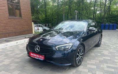 Mercedes-Benz E-Класс, 2022 год, 5 300 000 рублей, 1 фотография