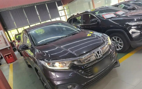 Honda Vezel, 2021 год, 1 506 000 рублей, 3 фотография