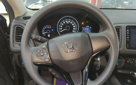 Honda Vezel, 2021 год, 1 506 000 рублей, 10 фотография