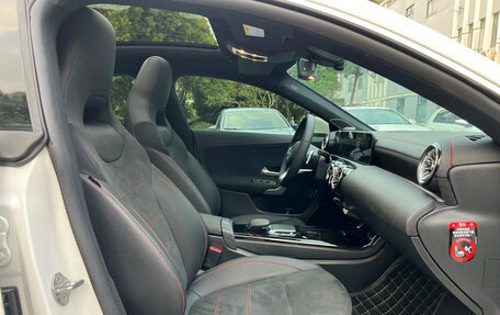 Mercedes-Benz CLA, 2022 год, 2 716 000 рублей, 4 фотография